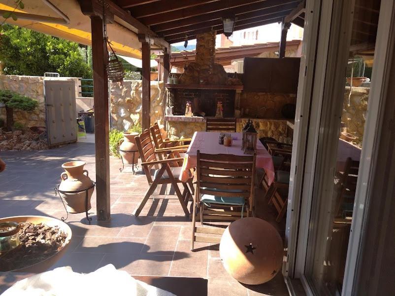Iraklitsa Lovely Maisonette Close To The Sea Villa Nea Iraklitsa Exterior foto
